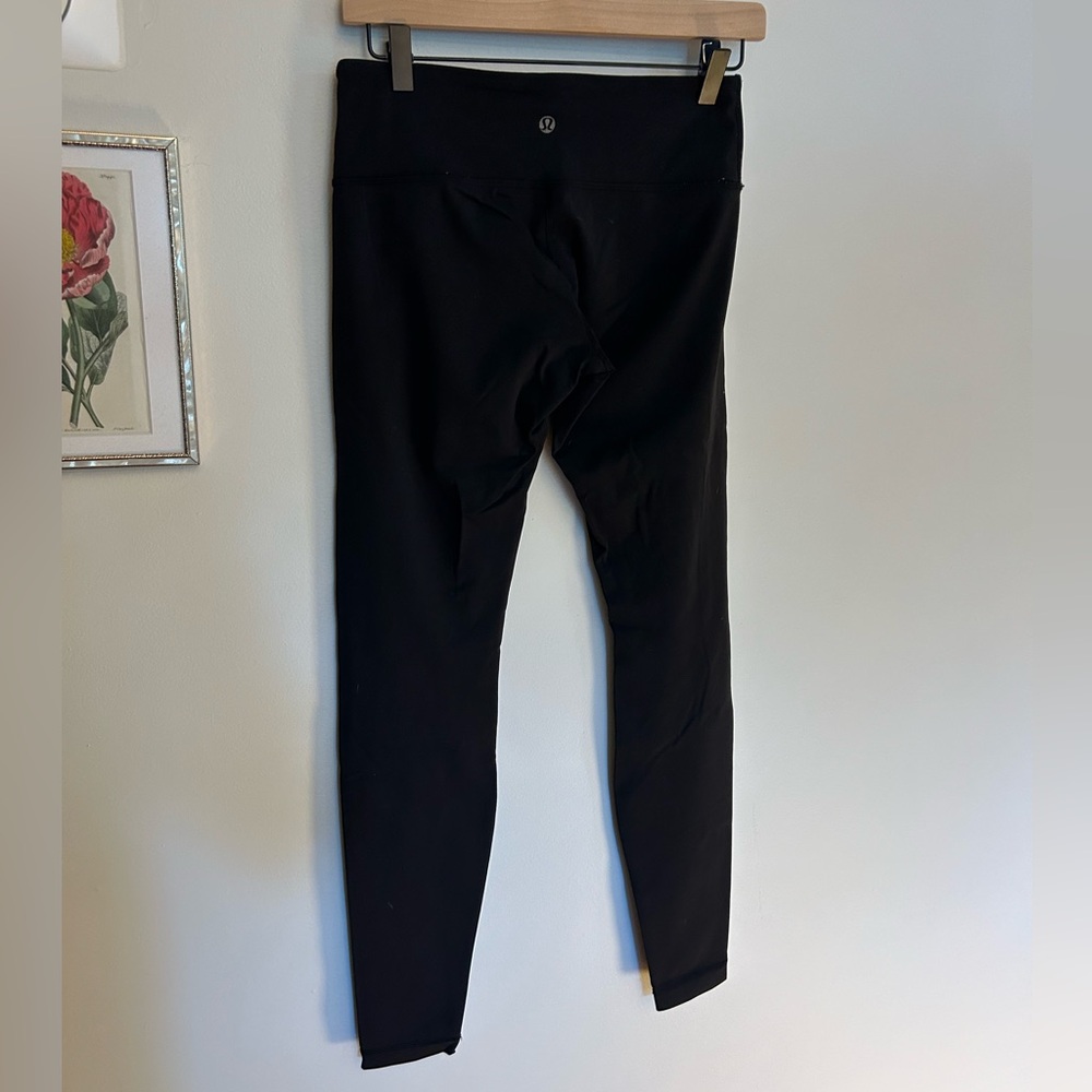 Lululemon Wunder unders 6 black